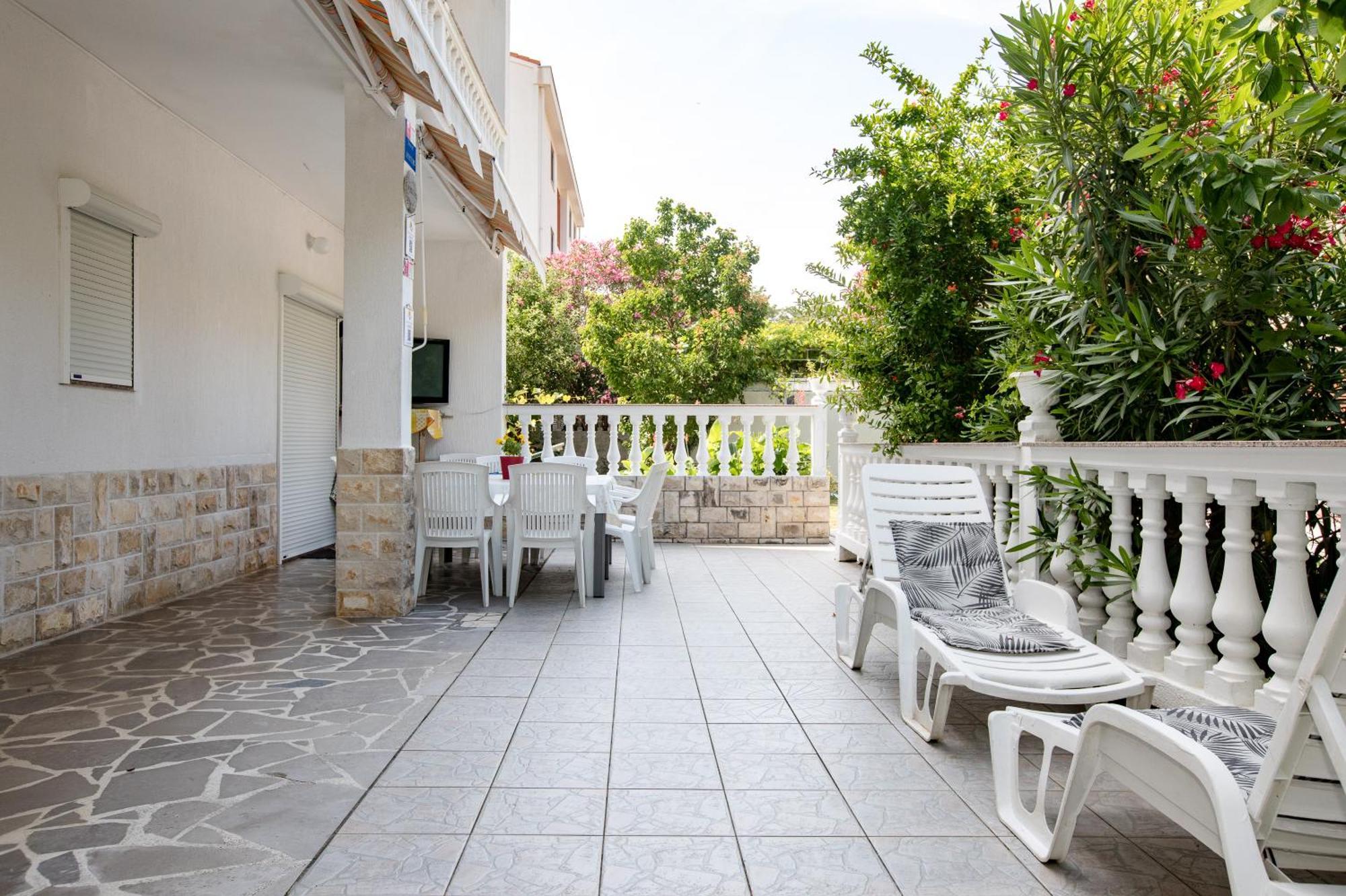 Lovely Meta Apartments Palit Dış mekan fotoğraf