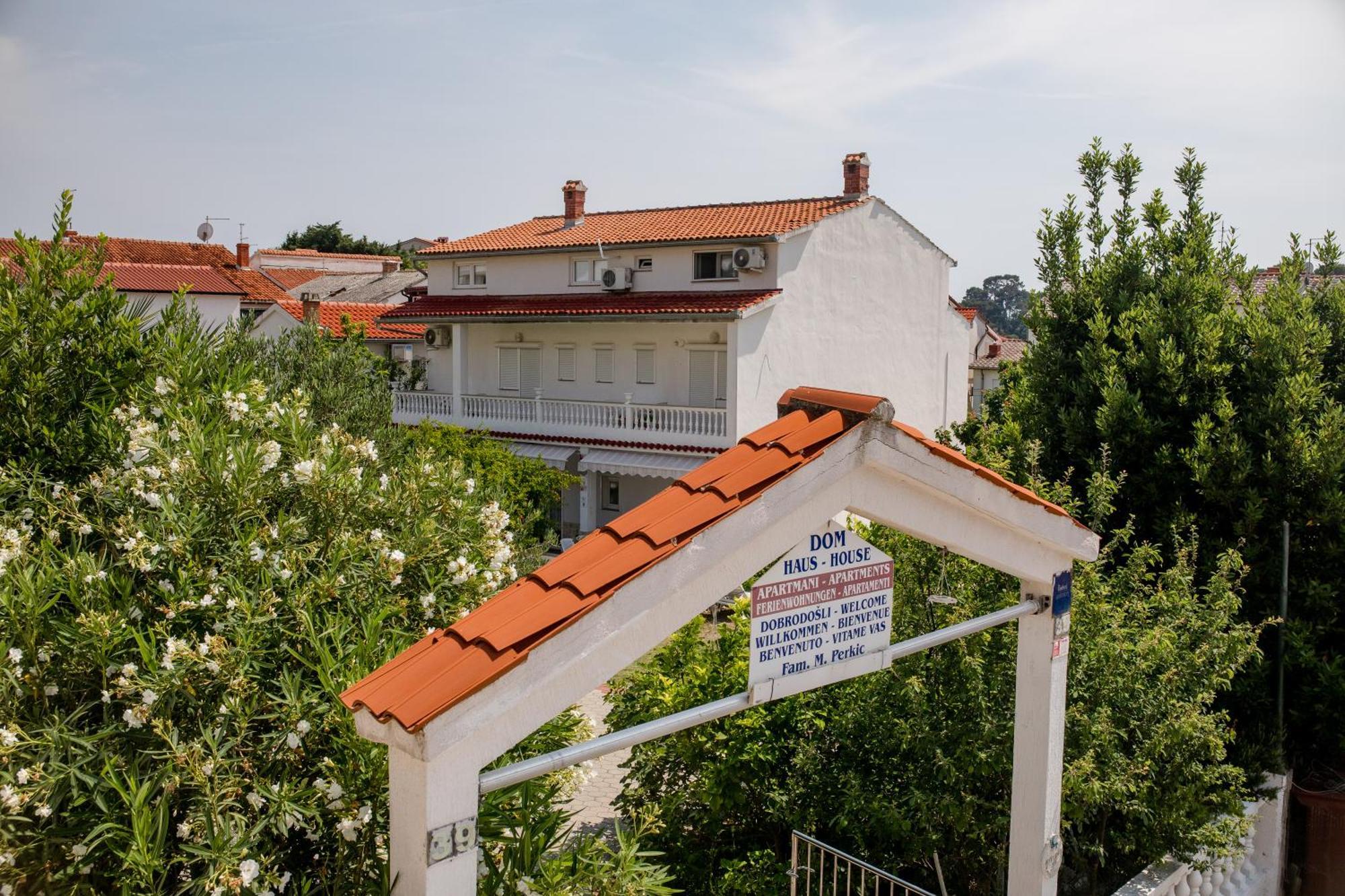 Lovely Meta Apartments Palit Dış mekan fotoğraf