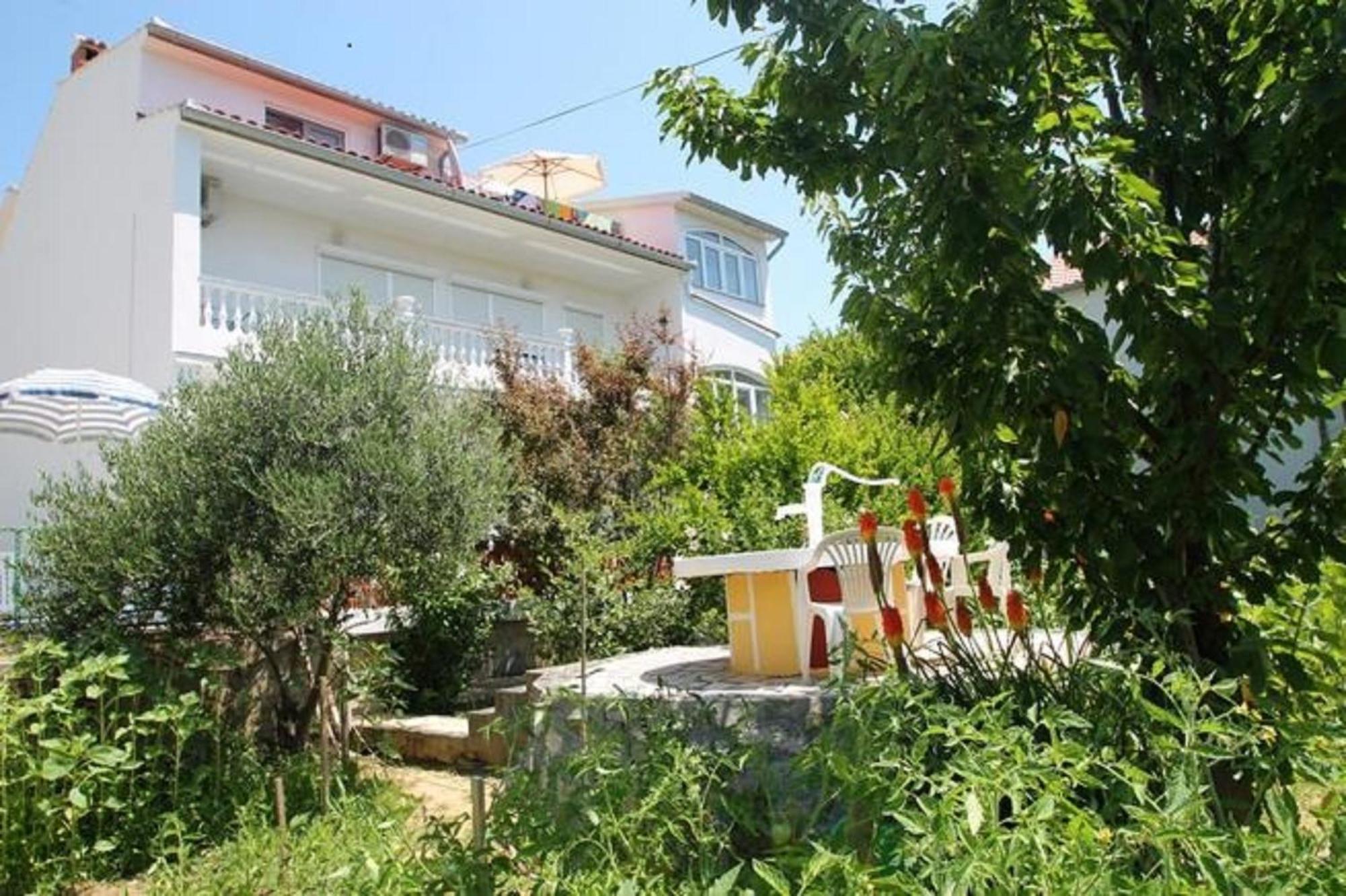 Lovely Meta Apartments Palit Dış mekan fotoğraf